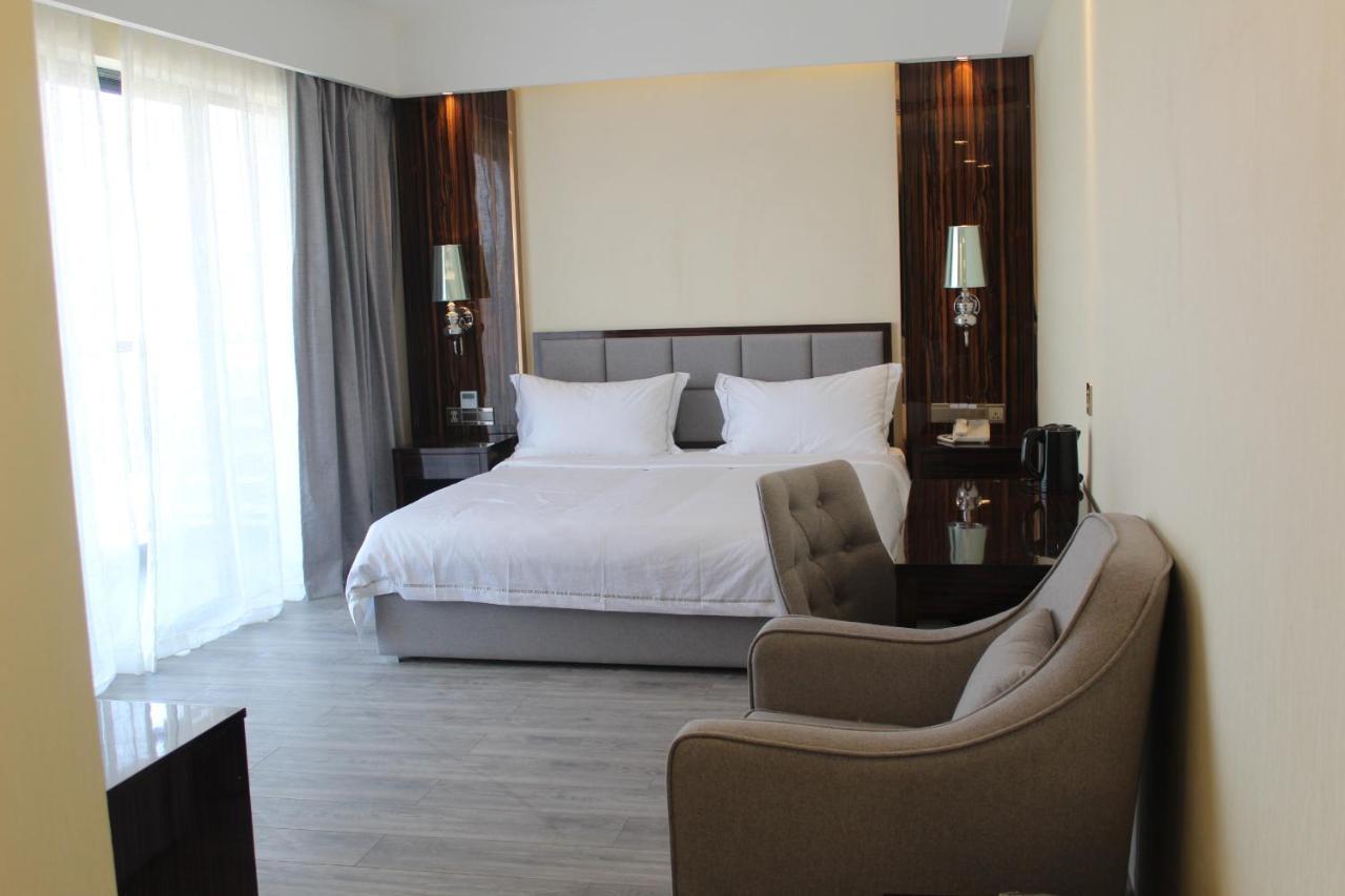 308 Hotel Sihanoukville Esterno foto