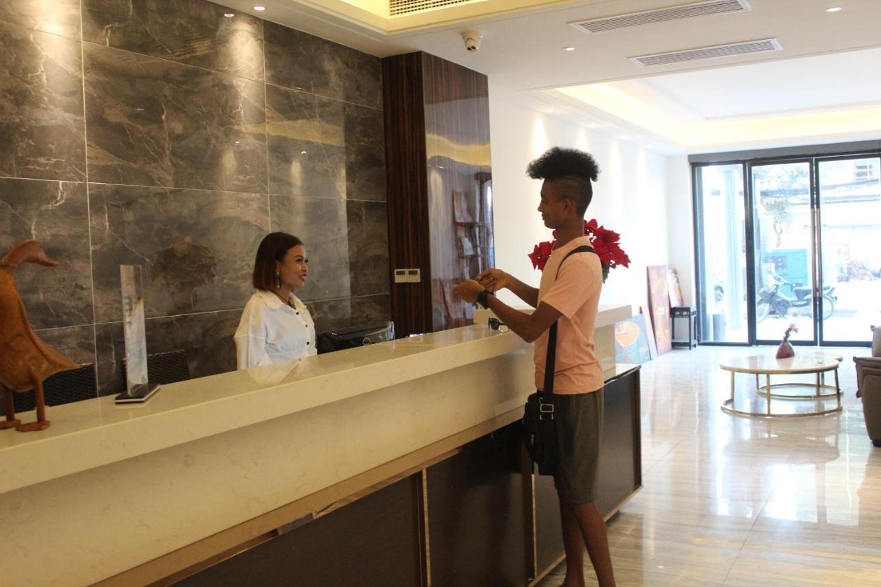 308 Hotel Sihanoukville Esterno foto